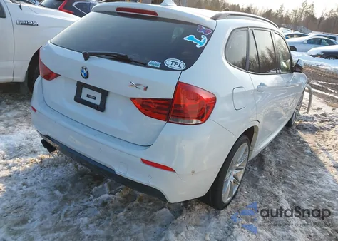 2013 BMW X1 xDrive35I z USA, uszkodzony, nr VIN WBAVM5C57DVV89147